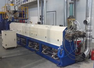 Tube-Extruder-with-Double-Head