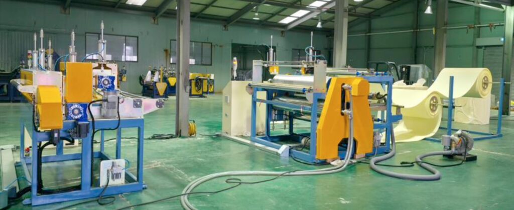 PE Foam Sheet Bonding & Embossing Film Laminating & Slitting Machine (Hybrid-Type)